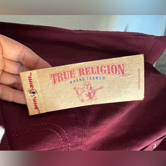 True Religion Utility Shirt Womens L Burgundy Long Sleeve Roll Tab Button Up NWT - Picture 4 of 11